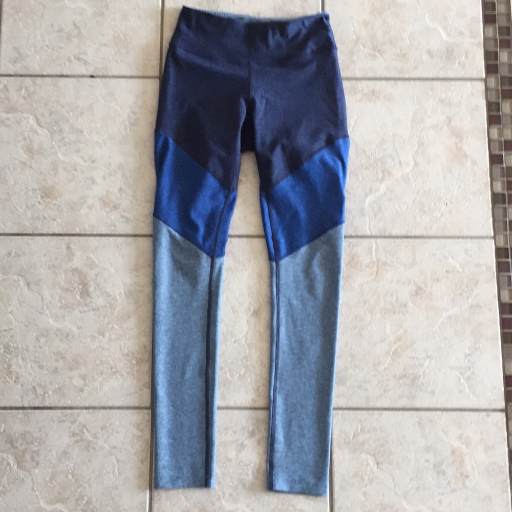 Outdoor Voices 7/8 Spring Leggings, Blue, XS